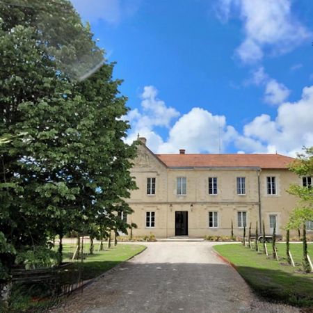 Chateau Bernon Maison D Hotes - Piscine Et Spa Queyrac ภายนอก รูปภาพ